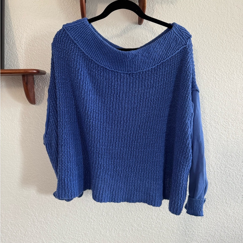 Free People Off the shoulder sweater XS